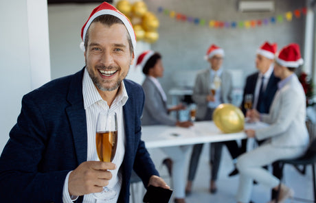 Navidad en la oficina: donde la diversión es la mejor decoración